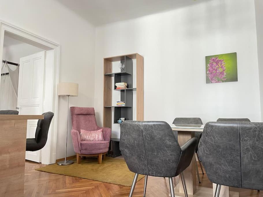 Central Zagreb Lovely Apartment エクステリア 写真