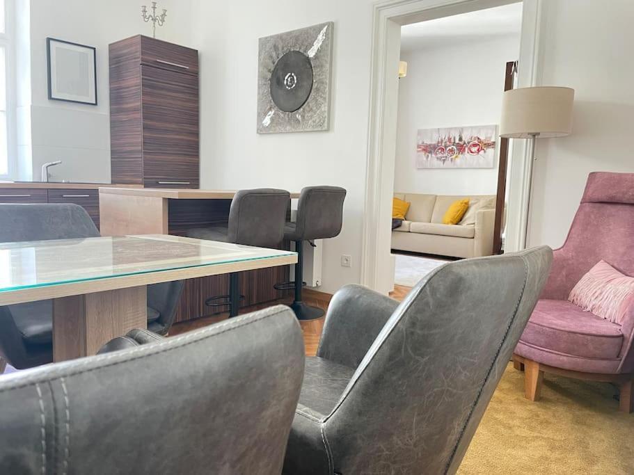 Central Zagreb Lovely Apartment エクステリア 写真